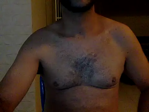 SMOKERBEASTBR online show from March 10, 2026, 11:21 pm