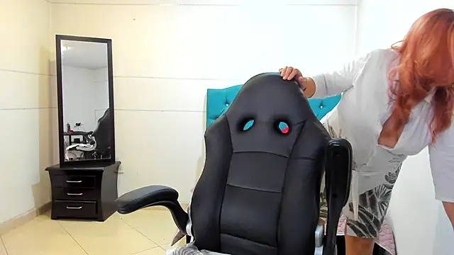 vaalery sweet online show from March 12, 2026, 7:53 pm