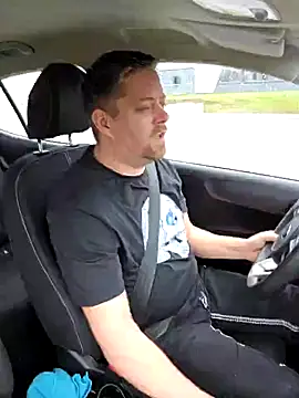 Trucker Hunter online show from December 26, 2024, 10:37 am