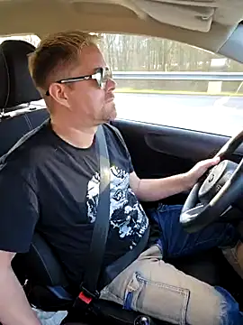 Trucker Hunter online show from March 8, 2025, 3:45 pm