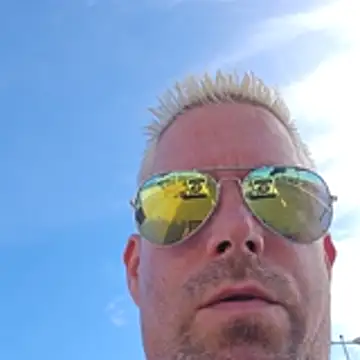 Trucker Hunter online show from January 12, 2026, 11:26 am