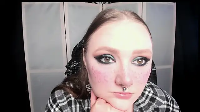 YourDyingBride online show from May 3, 2026, 5:24 am