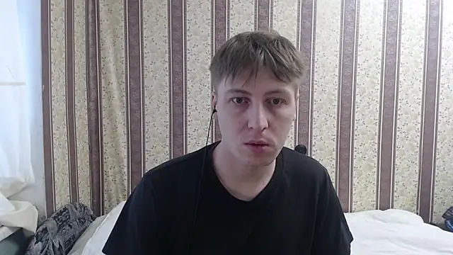 darienlarge online show from March 9, 2025, 5:22 am