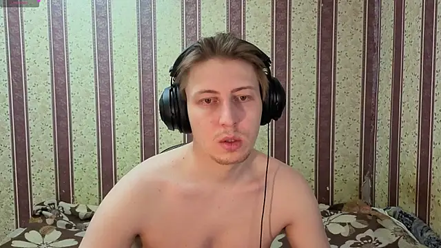 darienlarge online show from December 21, 2025, 10:44 am