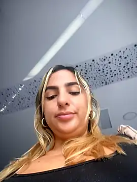Snapshot of sammyqueenx21 chatting on July 17, 2026, 1:29 pm sammyqueenx21 online show from July 17, 2026, 1:29 pm