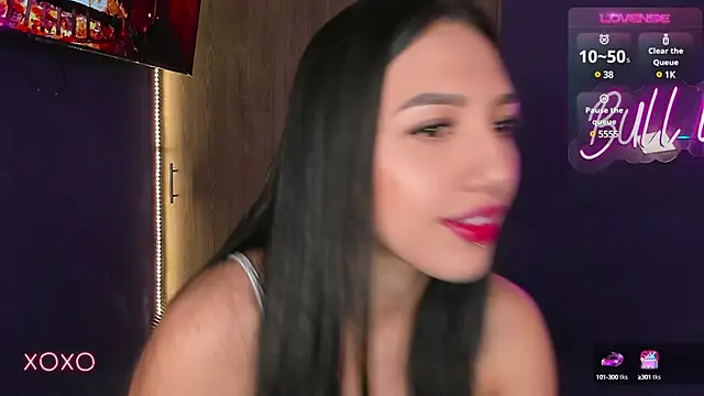 Snapshot of bull_vixen2001 chatting on December 31, 2024, 8:26 am bull vixen2001 online show from December 31, 2024, 8:26 am