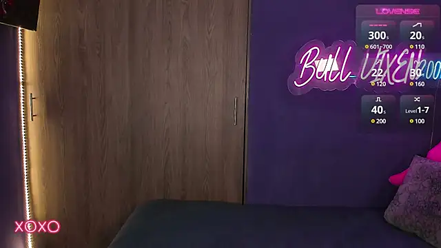 Snapshot of bull_vixen2001 chatting on January 16, 2025, 12:20 pm bull vixen2001 online show from January 16, 2025, 12:20 pm