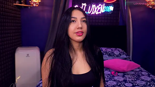 bull vixen2001 online show from December 21, 2025, 10:22 am