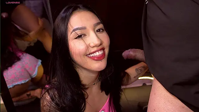 bull vixen2001 online show from April 29, 2026, 11:33 pm