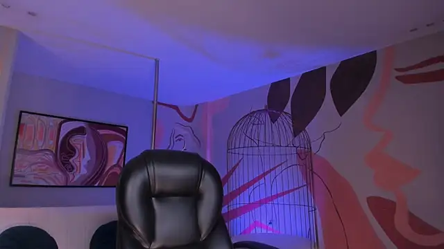 ErikaBenz  online show from March 13, 2026, 12:23 pm