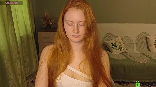 Snapshot of astoria_ross_ chatting on May 25, 2026, 3:07 pm astoria ross online show from May 25, 2026, 3:07 pm
