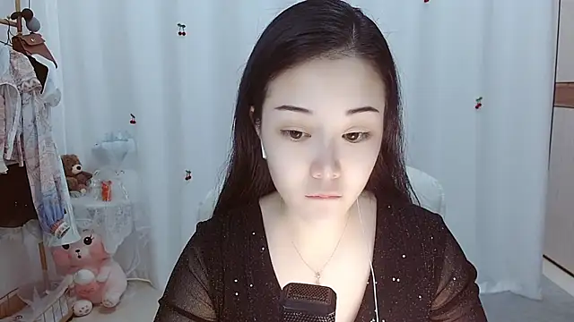 Angel-C online show from November 18, 2025, 1:33 am