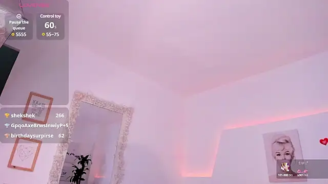 barbie es online show from March 5, 2025, 2:23 pm