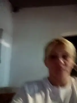 Snapshot of Nicolle_Milf chatting on December 22, 2024, 2:28 am Nicolle Milf online show from December 22, 2024, 2:28 am