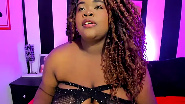 YeminaLeman online show from March 12, 2025, 1:08 pm