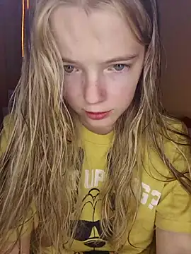 Snapshot of -veranito- chatting on February 20, 2025, 3:01 am -veranito- online show from February 20, 2025, 3:01 am