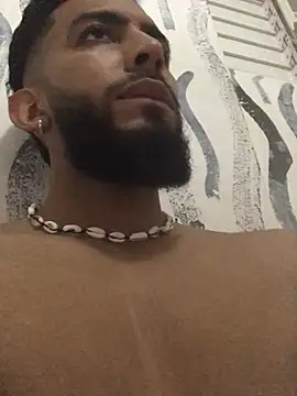 Snapshot of Alessandro__Rossi chatting on February 9, 2025, 7:27 am Alessandro Rossi online show from February 9, 2025, 7:27 am