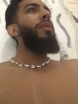 Snapshot of Alessandro__Rossi chatting on February 19, 2025, 6:43 pm Alessandro Rossi online show from February 19, 2025, 6:43 pm