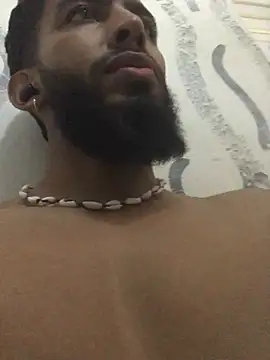 Snapshot of Alessandro__Rossi chatting on February 20, 2025, 6:24 pm Alessandro Rossi online show from February 20, 2025, 6:24 pm