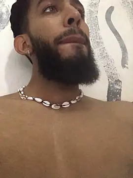 Snapshot of Alessandro__Rossi chatting on February 21, 2025, 8:38 pm Alessandro Rossi online show from February 21, 2025, 8:38 pm