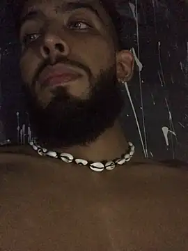 Snapshot of Alessandro__Rossi chatting on February 25, 2025, 4:10 pm Alessandro Rossi online show from February 25, 2025, 4:10 pm