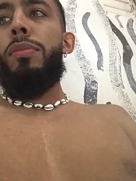 Snapshot of Alessandro__Rossi chatting on February 26, 2025, 6:21 pm Alessandro Rossi online show from February 26, 2025, 6:21 pm