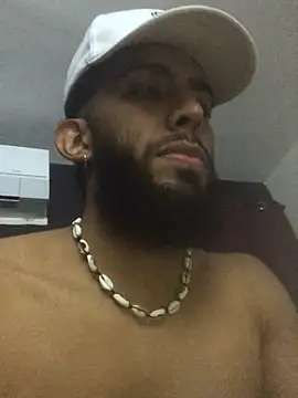 Snapshot of Alessandro__Rossi chatting on March 18, 2025, 7:41 am Alessandro Rossi online show from March 18, 2025, 7:41 am