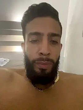 Snapshot of Alessandro__Rossi chatting on September 22, 2025, 9:28 pm Alessandro Rossi online show from September 22, 2025, 9:28 pm