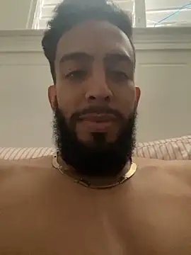 Snapshot of Alessandro__Rossi chatting on October 3, 2025, 6:05 pm Alessandro Rossi online show from October 3, 2025, 6:05 pm