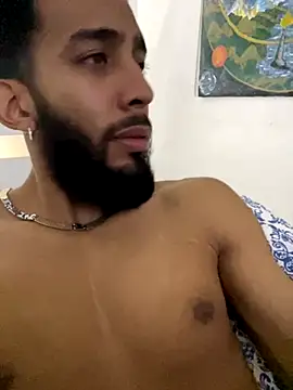 Snapshot of Alessandro__Rossi chatting on October 16, 2025, 6:25 am Alessandro Rossi online show from October 16, 2025, 6:25 am