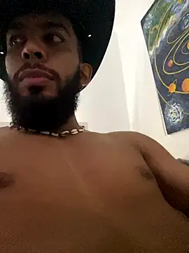 Snapshot of Alessandro__Rossi chatting on November 8, 2025, 8:18 pm Alessandro Rossi online show from November 8, 2025, 8:18 pm