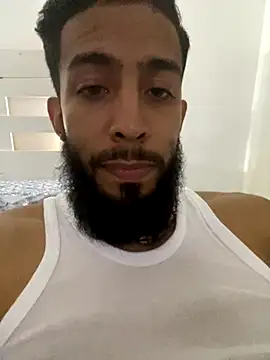 Snapshot of Alessandro__Rossi chatting on December 5, 2025, 8:05 pm Alessandro Rossi online show from December 5, 2025, 8:05 pm