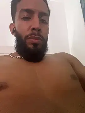 Snapshot of Alessandro__Rossi chatting on February 6, 2026, 10:35 pm Alessandro Rossi online show from February 6, 2026, 10:35 pm