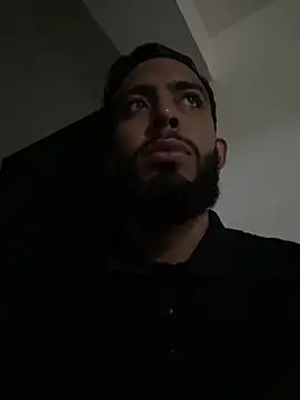 Snapshot of Alessandro__Rossi chatting on March 15, 2026, 3:12 am Alessandro Rossi online show from March 15, 2026, 3:12 am