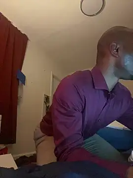 Snapshot of KingB8r chatting on March 9, 2025, 3:01 am KingB8r online show from March 9, 2025, 3:01 am