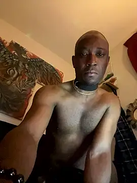 Snapshot of KingB8r chatting on October 11, 2025, 3:28 am KingB8r online show from October 11, 2025, 3:28 am