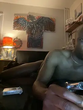 Snapshot of KingB8r chatting on October 16, 2025, 12:22 am KingB8r online show from October 16, 2025, 12:22 am