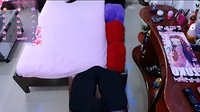 Snapshot of lufek23 chatting on December 28, 2024, 2:21 pm lufek23 online show from December 28, 2024, 2:21 pm