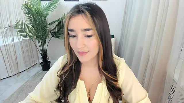 GoldenHeart 1 online show from April 30, 2026, 11:38 am