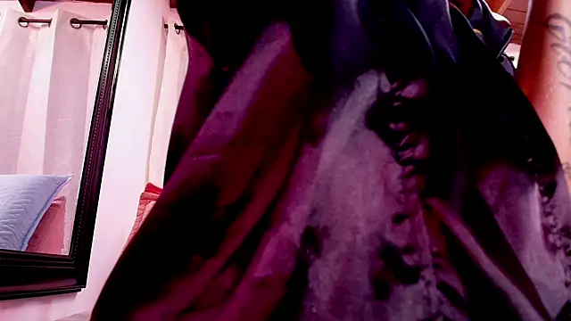 Snapshot of danna_berlin_ chatting on February 13, 2025, 1:29 am danna berlin online show from February 13, 2025, 1:29 am