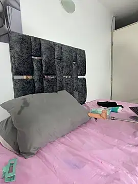 Natasharuso online show from March 7, 2026, 10:01 am