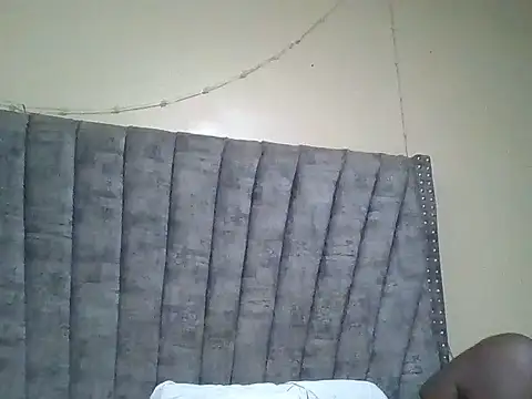 Dizzydose online show from June 10, 2026, 5:39 am