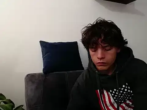 Snapshot of Santiago_kiler chatting on December 29, 2024, 5:33 pm Santiago kiler online show from December 29, 2024, 5:33 pm