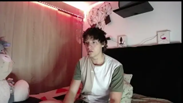 Santiago kiler online show from February 14, 2026, 11:29 am