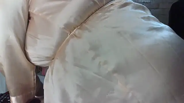 Snapshot of DIRTIENASTY chatting on March 3, 2025, 6:37 am DIRTIENASTY online show from March 3, 2025, 6:37 am