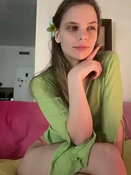 LeyaJohnson online show from March 1, 2025, 9:59 pm