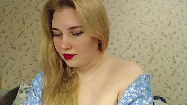 Snapshot of mmmPinUpGirl chatting on March 2, 2025, 10:48 pm mmmPinUpGirl online show from March 2, 2025, 10:48 pm