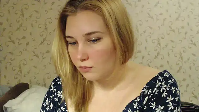 Snapshot of mmmPinUpGirl chatting on March 13, 2025, 7:50 pm mmmPinUpGirl online show from March 13, 2025, 7:50 pm