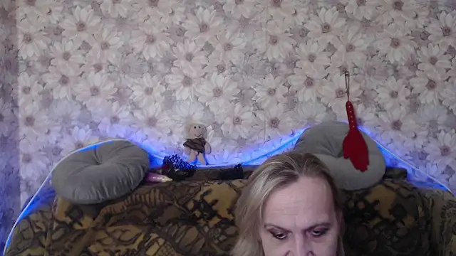 Snapshot of MissBekker chatting on March 7, 2025, 7:19 am MissBekker online show from March 7, 2025, 7:19 am