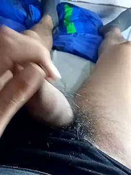 Snapshot of rodovlaz chatting on March 16, 2025, 12:23 am rodovlaz online show from March 16, 2025, 12:23 am